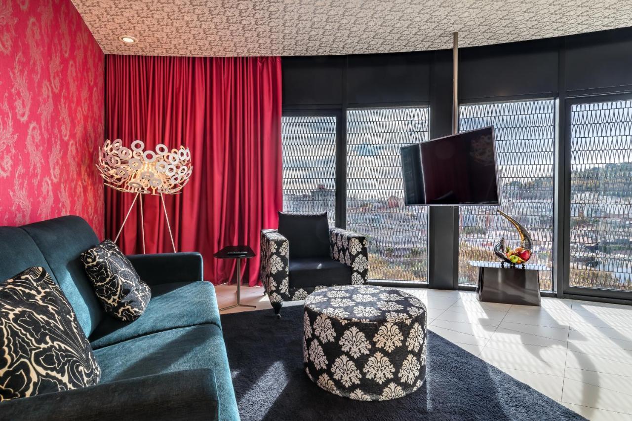 Hotel Barcelo Raval 4*