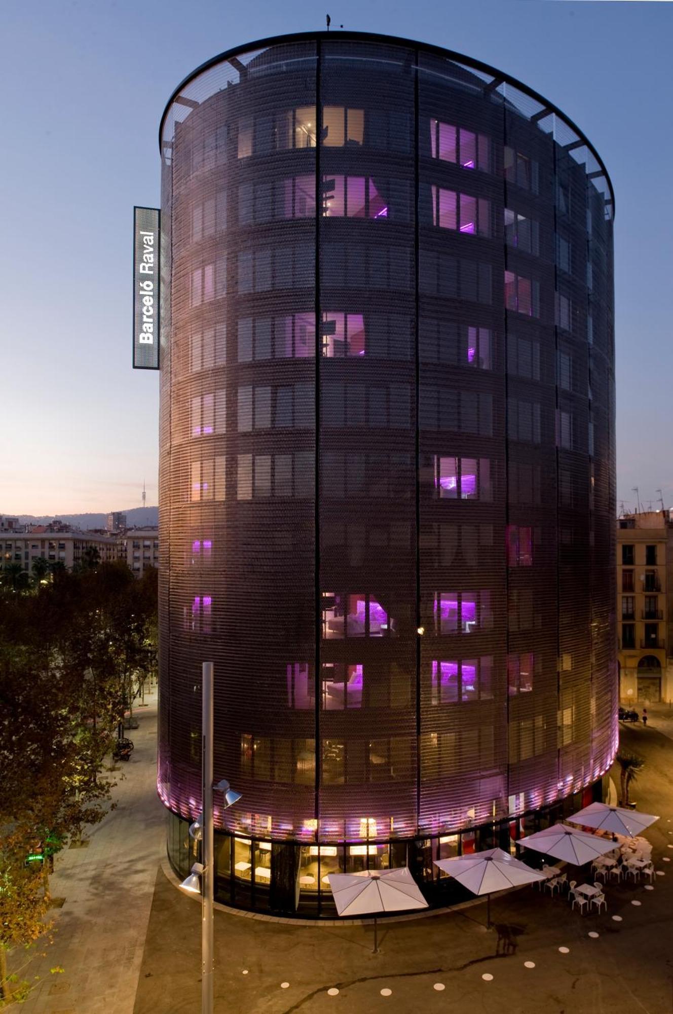Hotel Barcelo Raval 4*